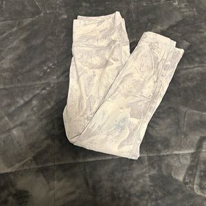 White Lululemon Wunder Unders